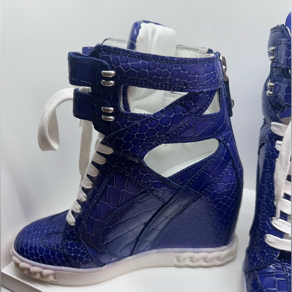Casadei Embossed Platform Sneakers - image 5